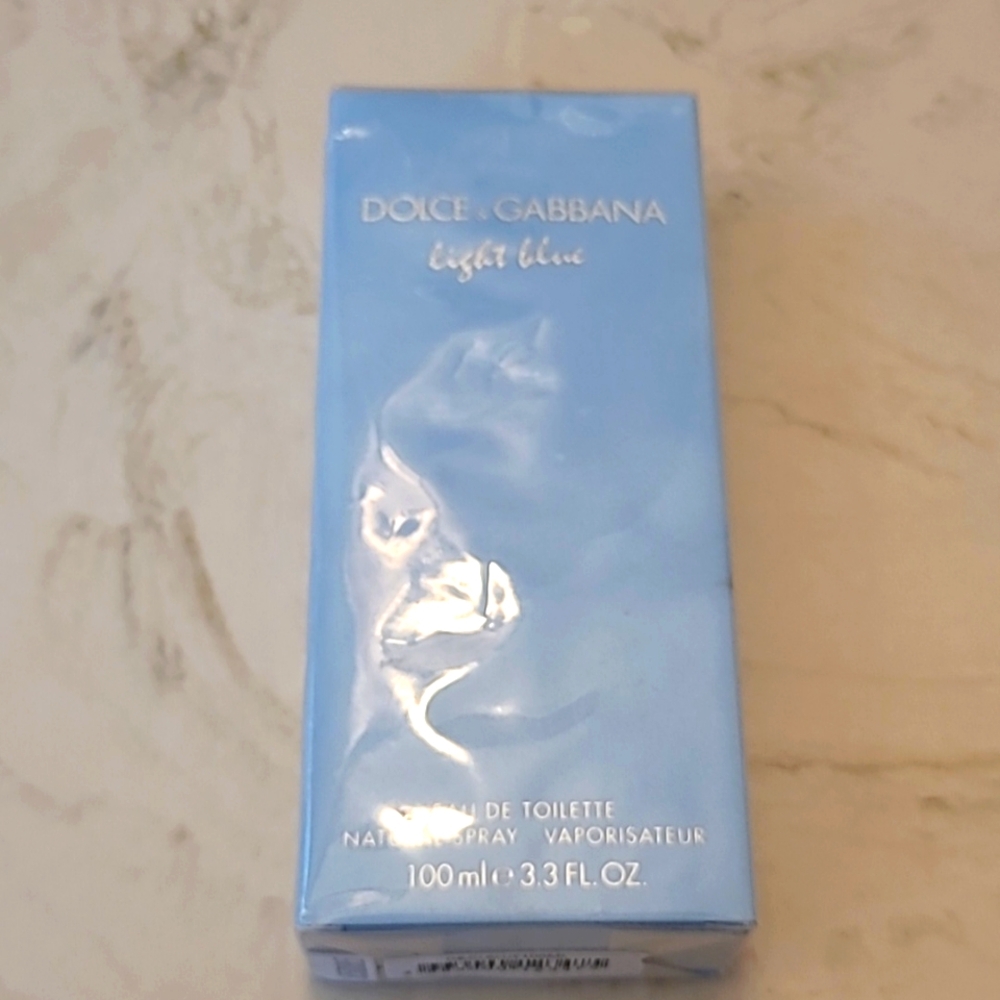 Dolce & Gabbana Light Blue Perfume